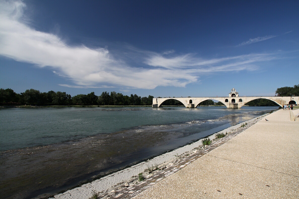 avignon 13